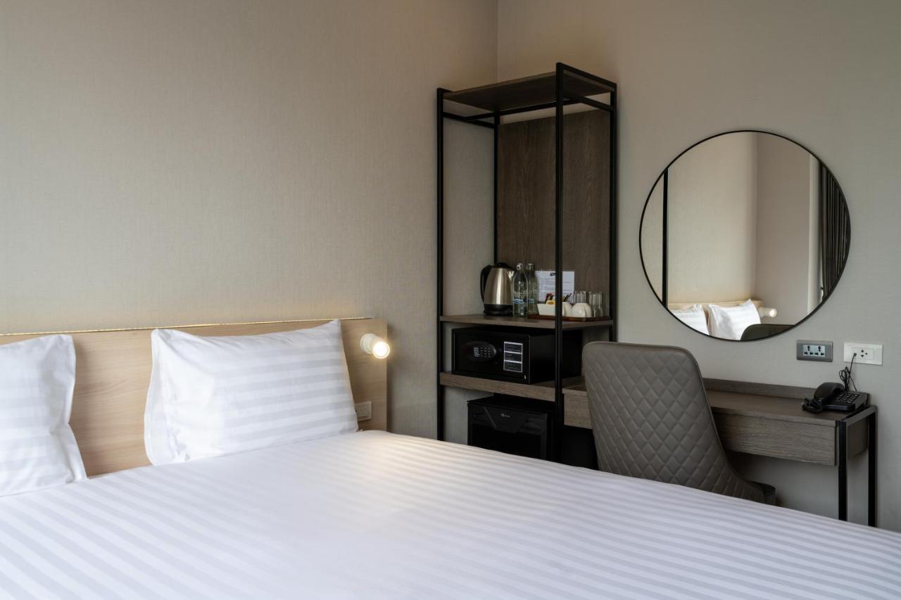 Fyn Park Hotel Makkaszan Kültér fotó